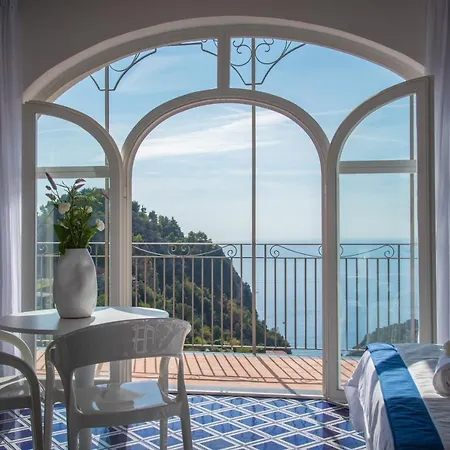 Konukevi Palazzo San Giovanni Amalfi Coast Scala