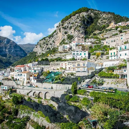 Konukevi Palazzo San Giovanni Amalfi Coast Scala