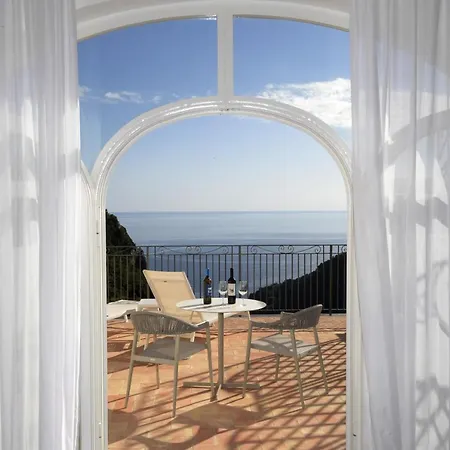 招待所 Palazzo San Giovanni Amalfi Coast 3*