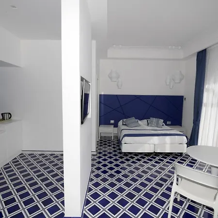 Palazzo San Giovanni Amalfi Coast Konukevi 4*